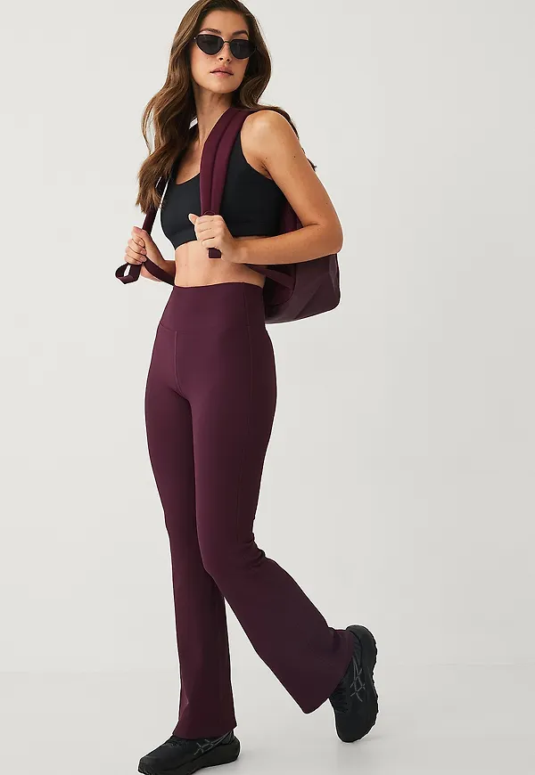 Ellos STUDIO - Träningstights Flare Structure Tights - Lila