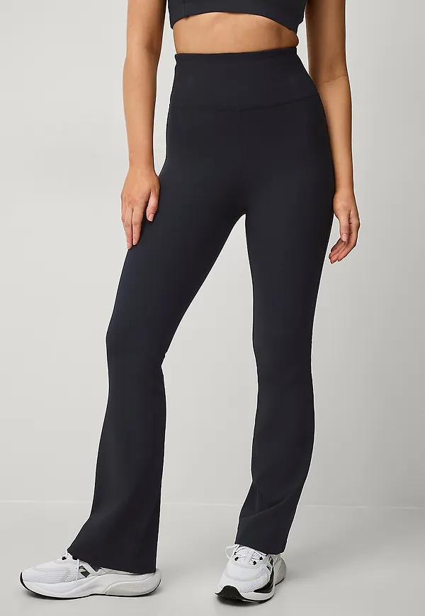 Ellos STUDIO - Träningstights Flare Structure Tights - Svart