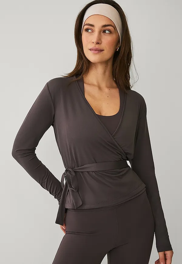 Ellos STUDIO - Träningstopp Wrap Top Soft - Brun