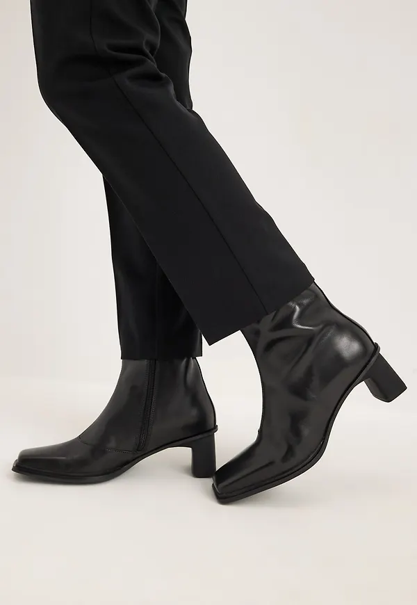 Elvina Leather Boot