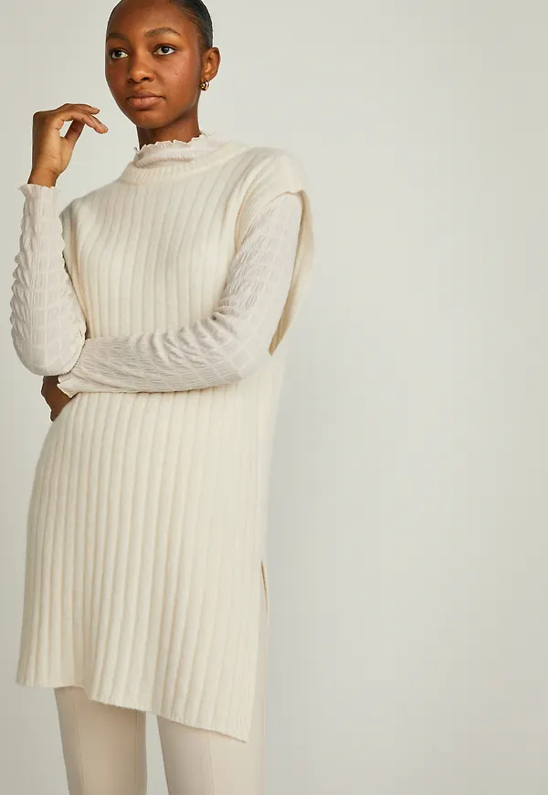Ember knitted vest