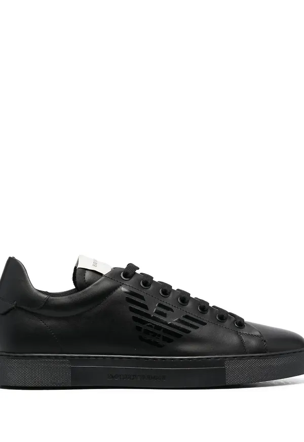 Emporio Armani sneakers - Svart
