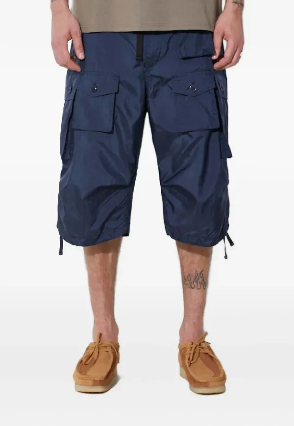 Engineered Garments shorts med cargoficka - Blå