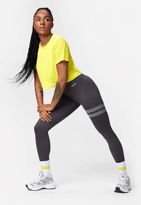 Epic Cropped Tee