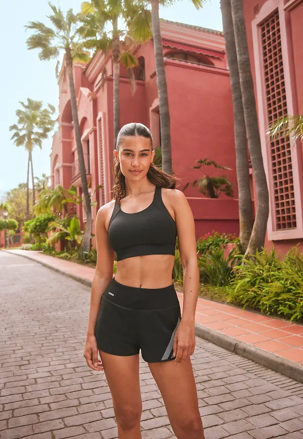 Essential Running Shorts Black