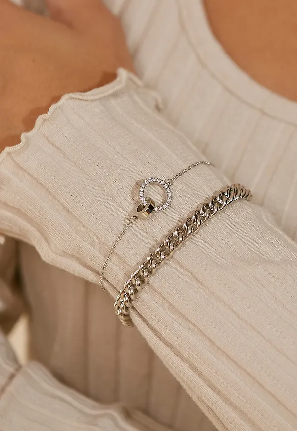 Eternal orbit bracel