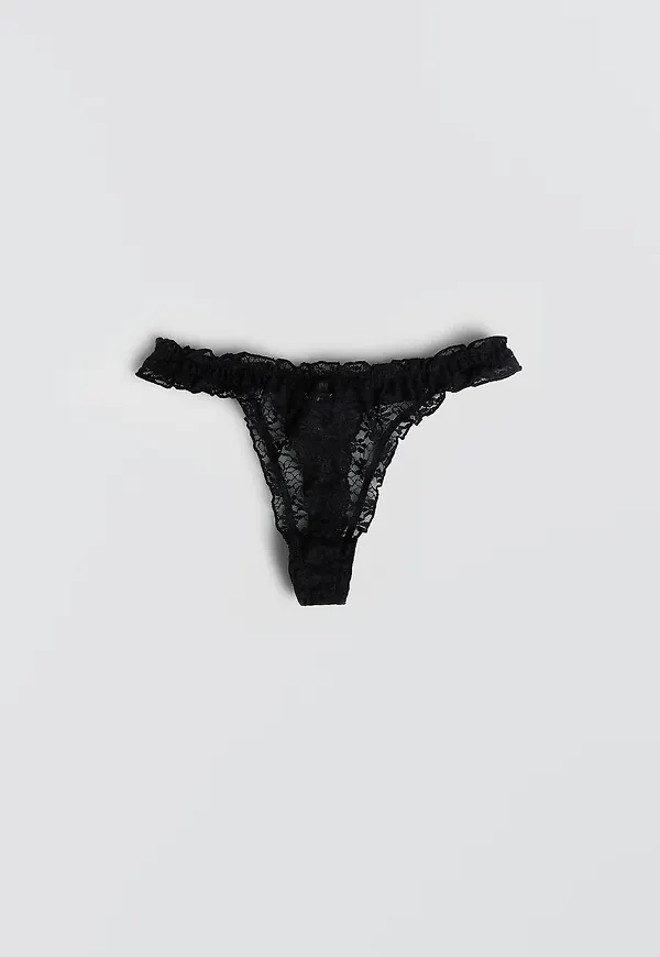Eva lace string