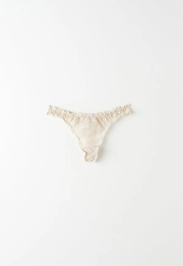 Eva lace string