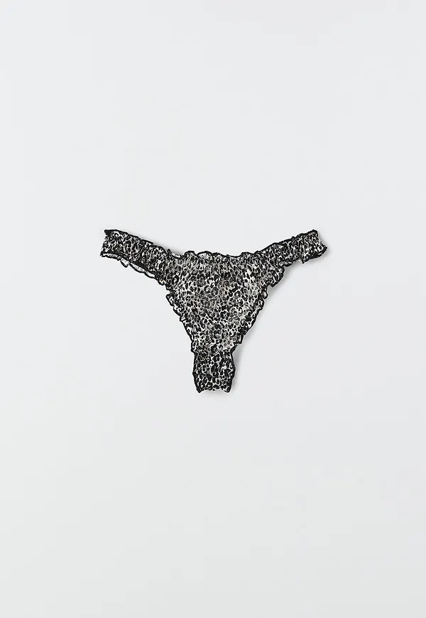 Eva lace string