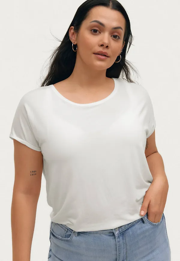 Vero Moda Curve - Topp vmAva Plain SS Top GA Curve Noos - Vit