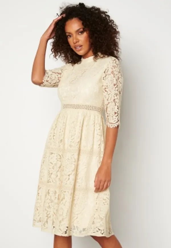 Happy Holly Madison lace dress Cream 34