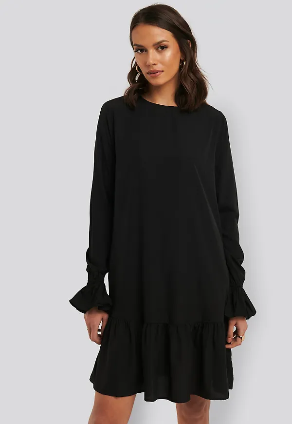NA-KD Boho Round Neck Flounce Mini Dress - Black