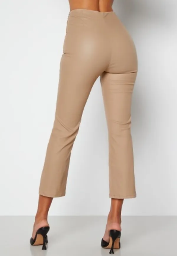 BUBBLEROOM Alicia coated kickflare trousers Nougat 40