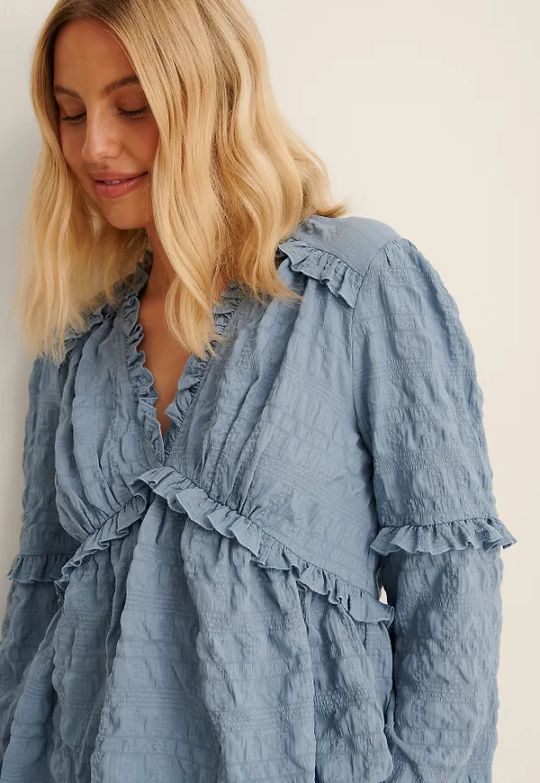 NA-KD Boho Recycled lS volangblus med struktur - Blue