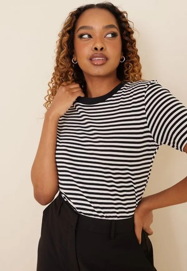 Selected Femme Slfmy Perfect Ss Tee Box Cut-Stri B T-shirts Svart