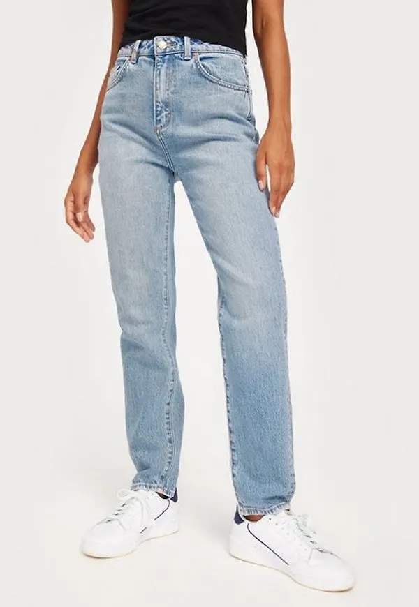 Neuw Lola Mom High waisted jeans