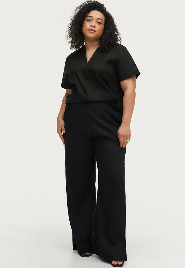Calvin Klein - Byxor Inclusive Linen Wide Leg Pant - Svart