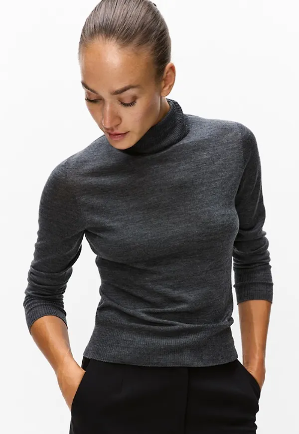 Fanny rollneck sweater