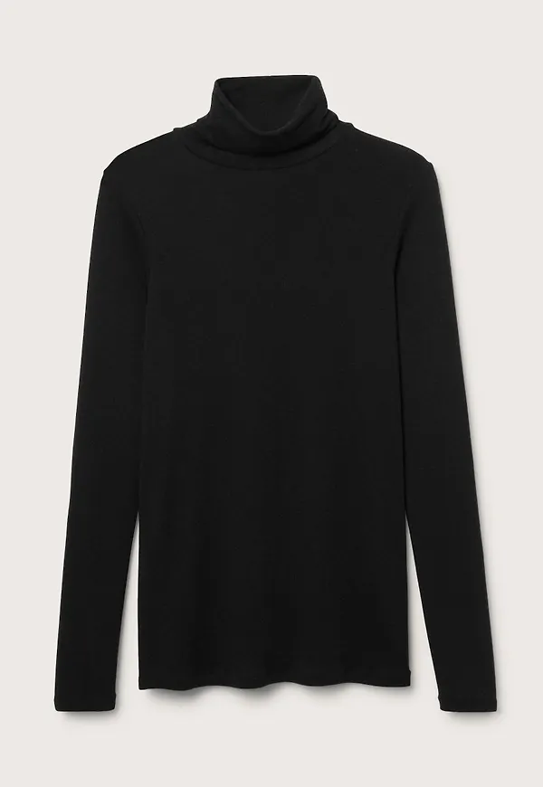Fatima t-neck tee