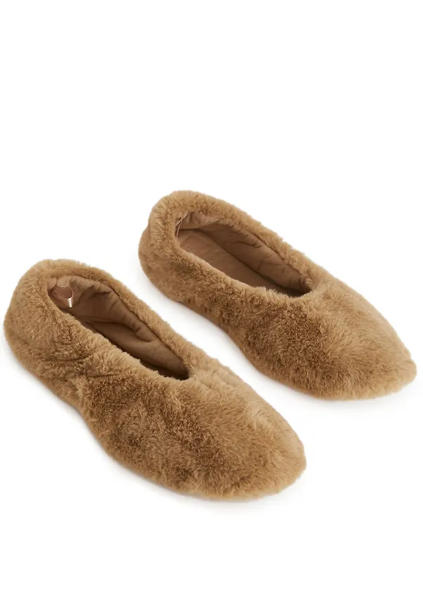 Faux Fur Slippers - Beige