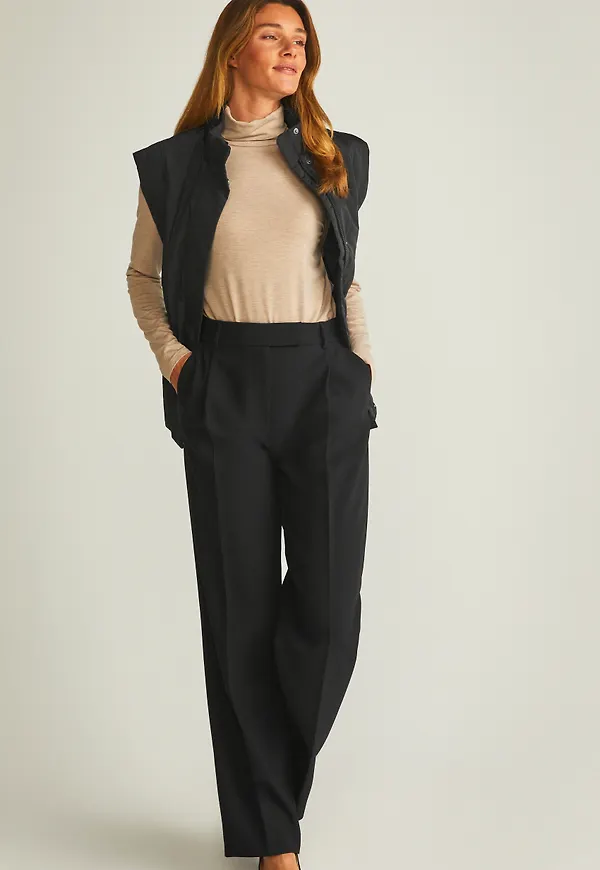 Faye padded vest