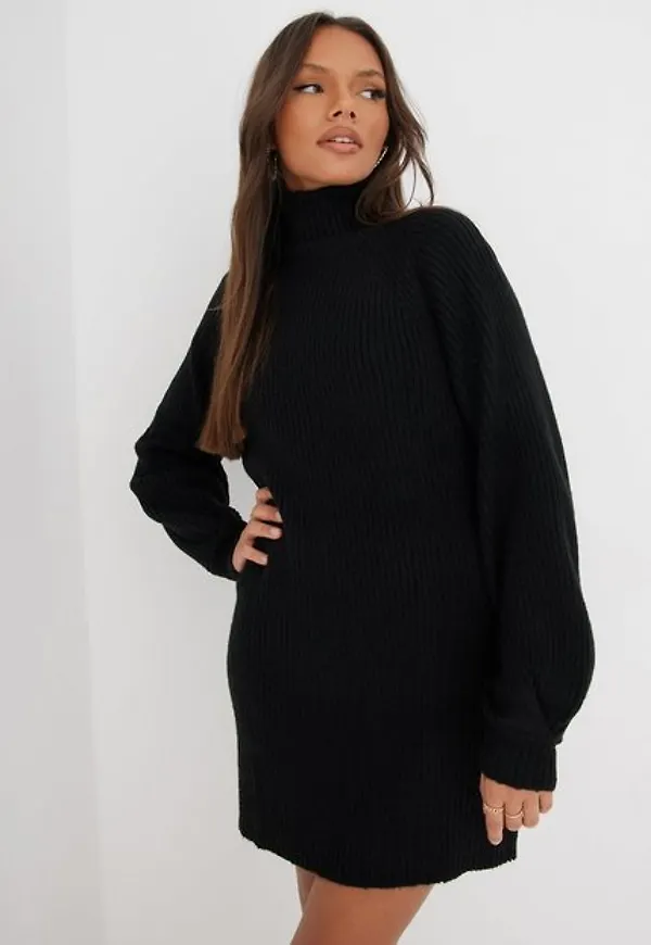 Missguided Recycled Tuck Sleeve Roll Neck Dress Långärmade klänningar Black