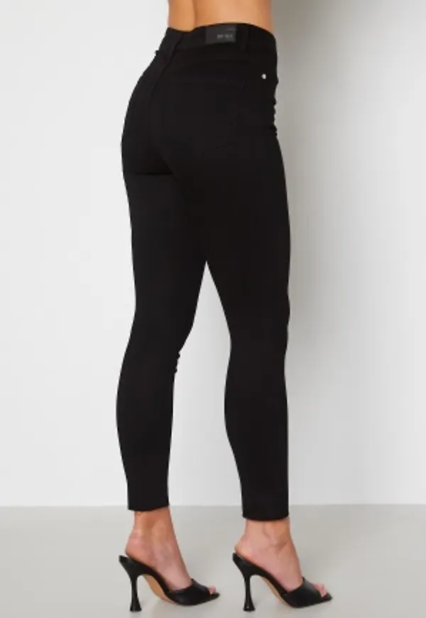 Bubbleroom Care Sandy Raw Edge Jeans Black 36