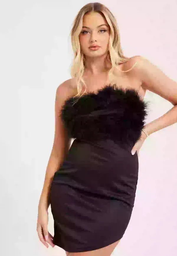 Femme Luxe Fern Festklänningar Black