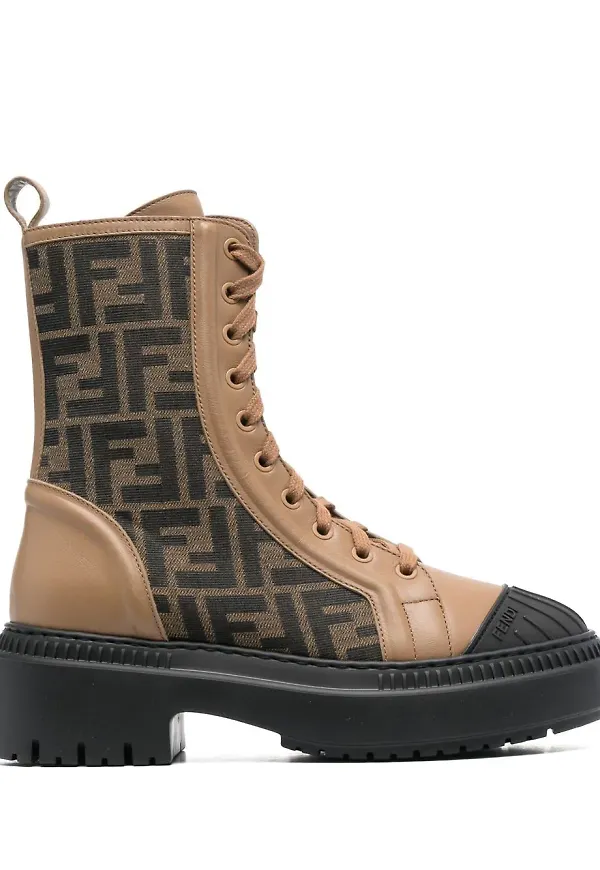 Fendi stövlar med monogram - Brun