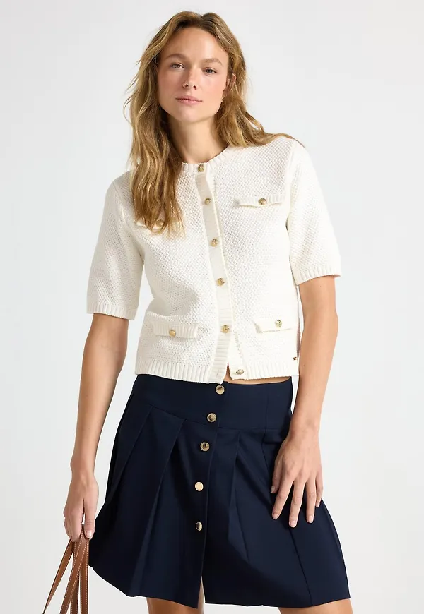 Finstickad cardigan