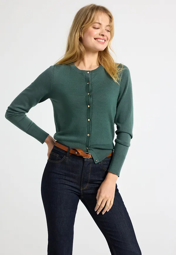 Finstickad cardigan