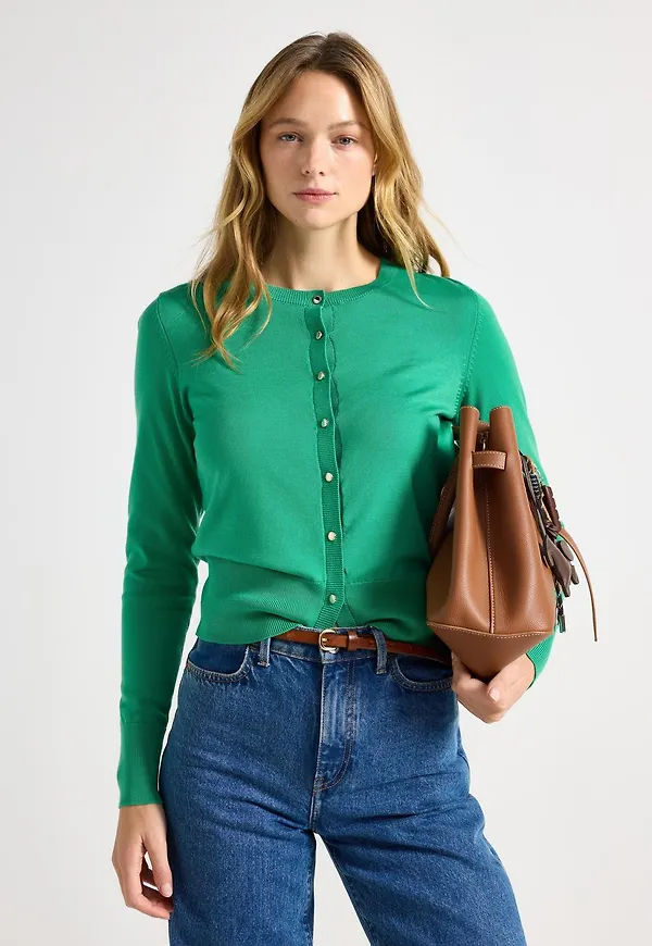 Finstickad cardigan