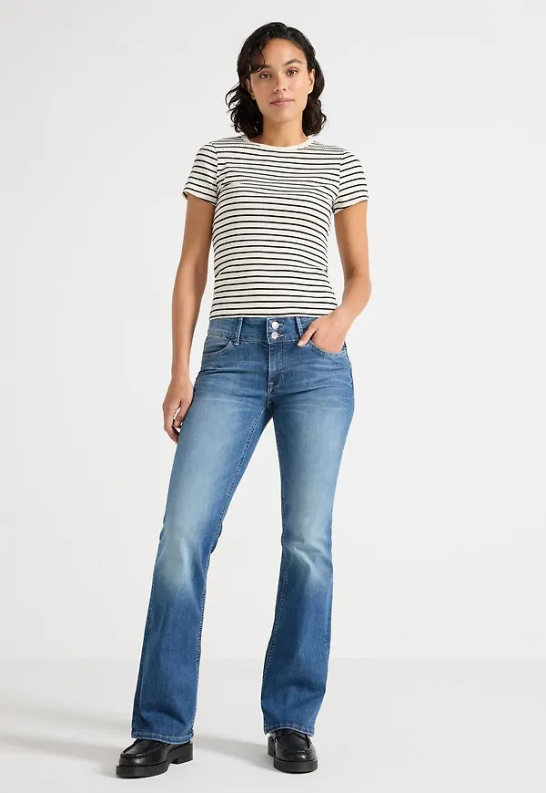 FLARE stretch jeans med låg midja
