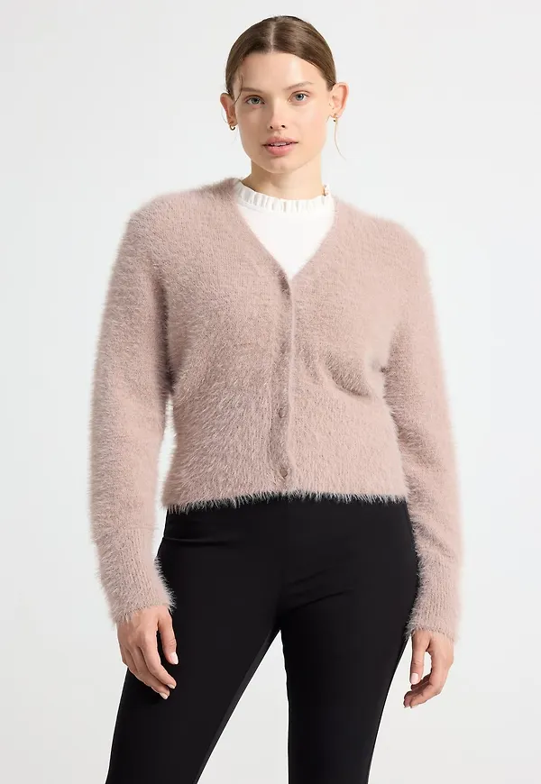 Fluffig cardigan