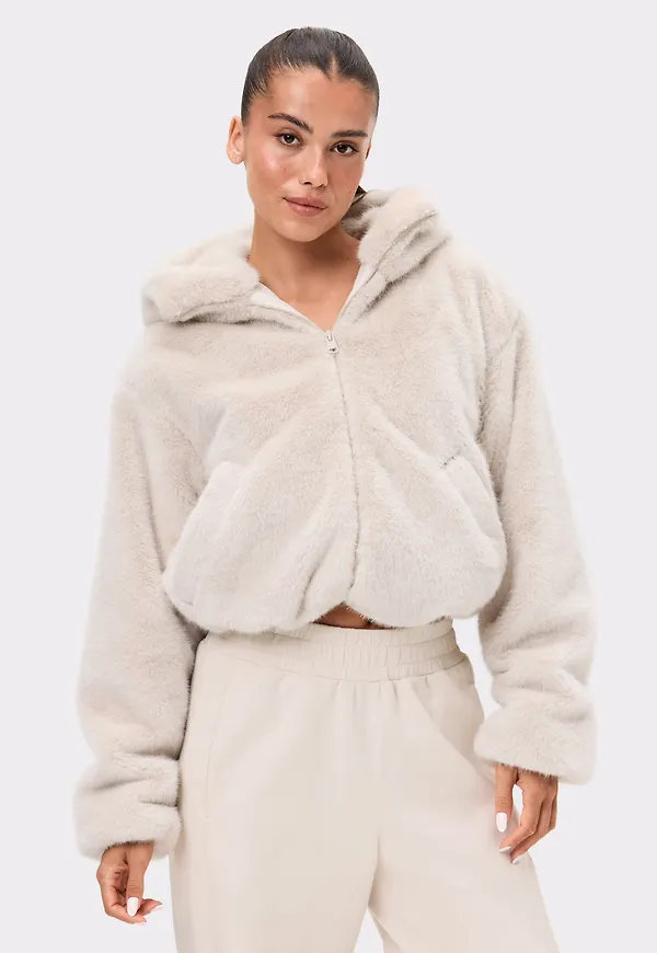 Fluffy Hood Jacka