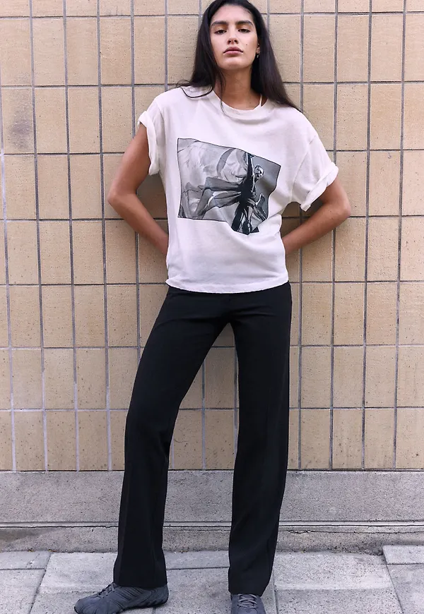 Freddie trashed tee