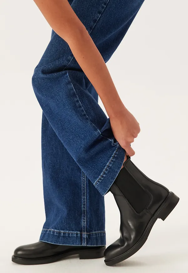 Freya Classic Leather Boots