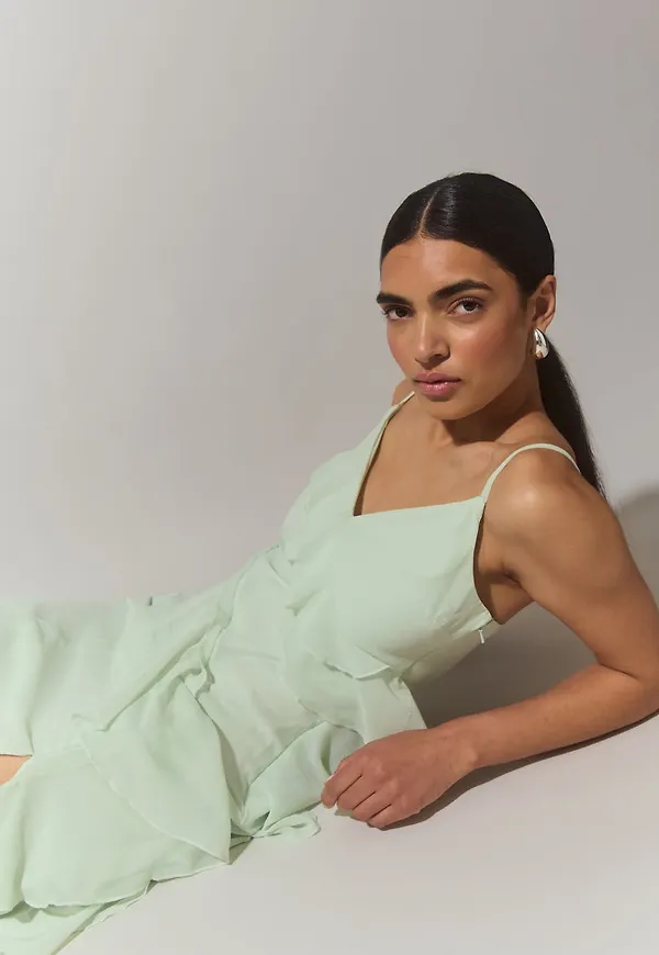 Frill chiffon maxi dress