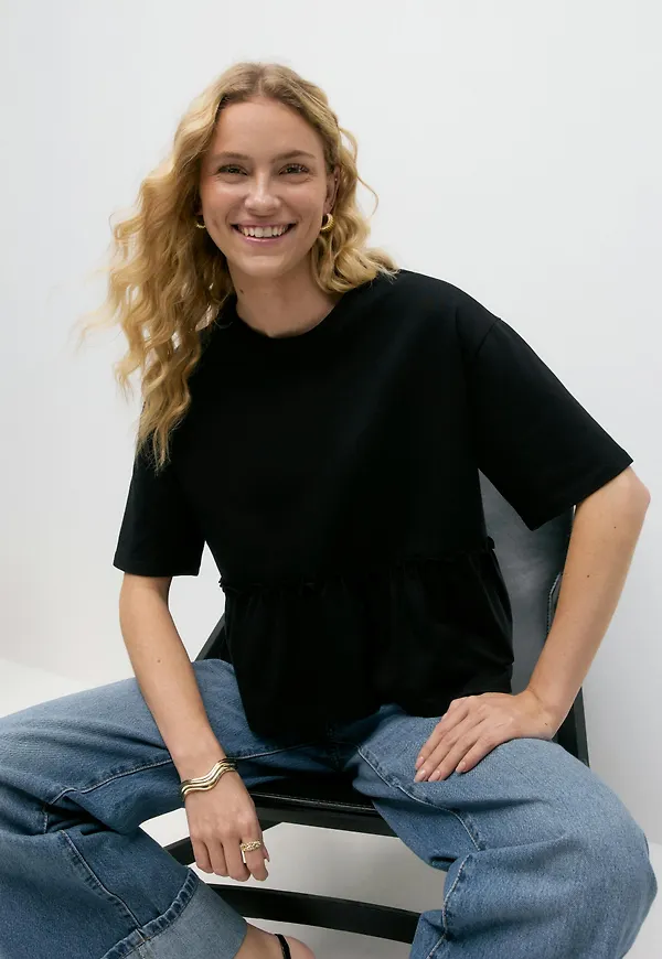 Gina Tricot - Frill tee - toppar - Svart - XS - Dam