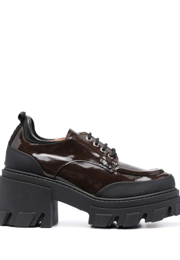GANNI platåbrogues i lackat läder - Brun