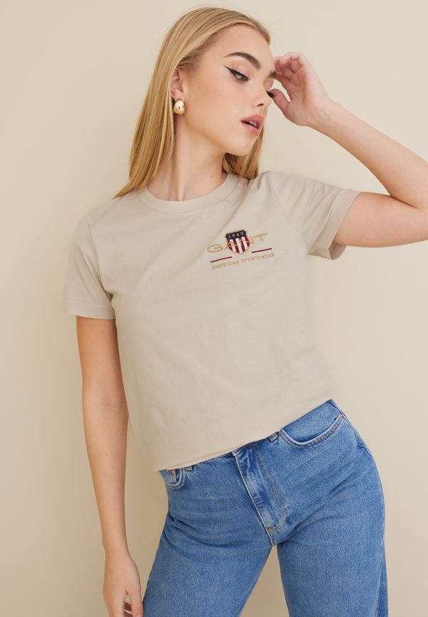 Gant - T-shirts - Putty - Archive Shield Ss T-Shirt - Toppar - T-shirts