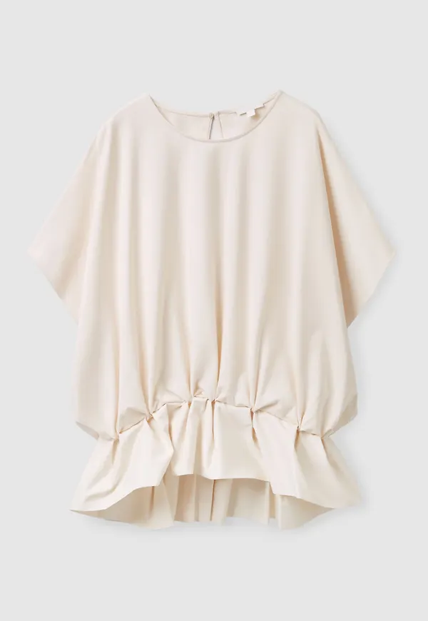 GATHERED T-SHIRT