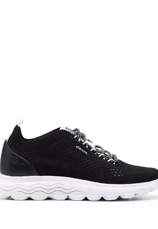 Geox Spherica stickade sneakers - Svart