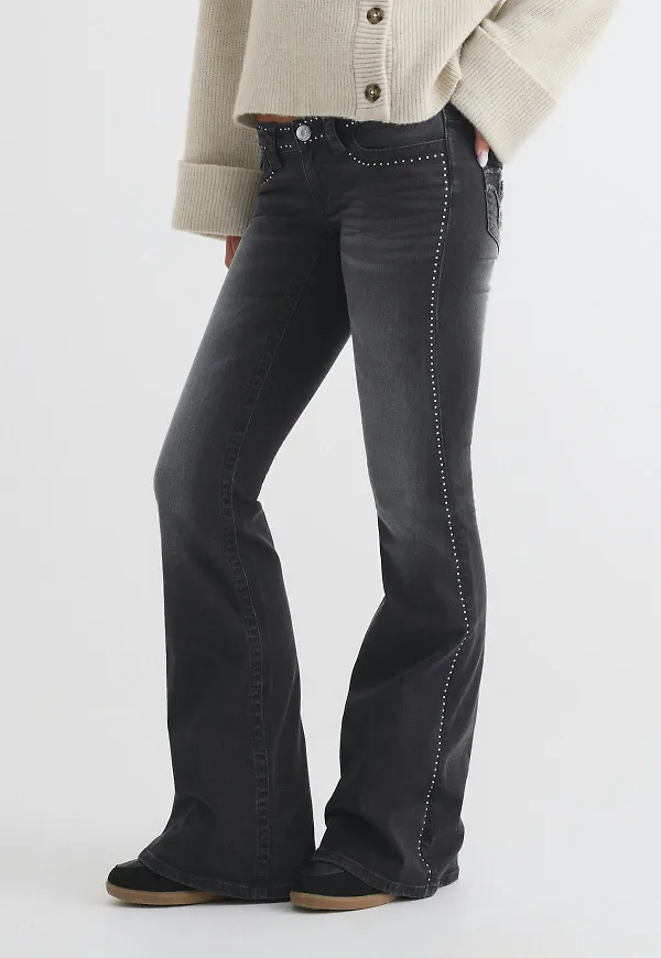 Gina Tricot - 14+ runway studs jeans tall - Low waist jeans - Svart - XS - Dam