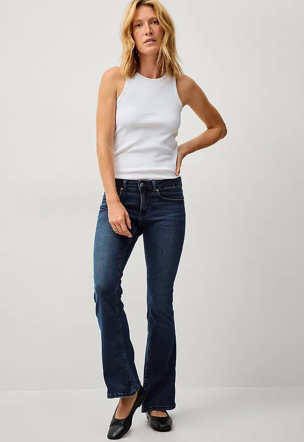 Gina Tricot - Socka Low Waist Bootcut - Blå