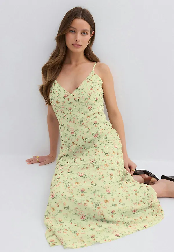 Gina Tricot - Chiffon dress - Långklänningar - Grön - 38 - Dam