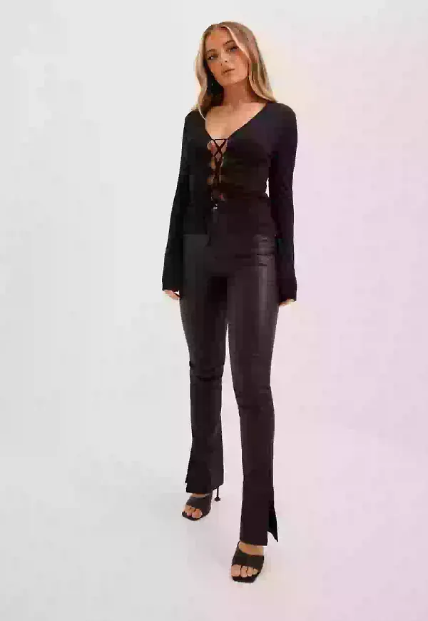 Gina Tricot Coated slit jeans Bootcut jeans Black