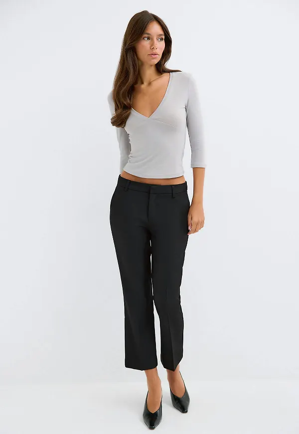Gina Tricot - Kick flare trousers - utsvängda byxor - Svart - 34 - Dam