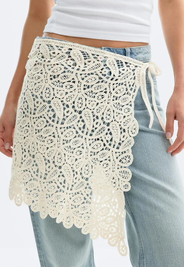 Gina Tricot - Knitted crochet apron skirt - kjolar - Vit - S - Dam
