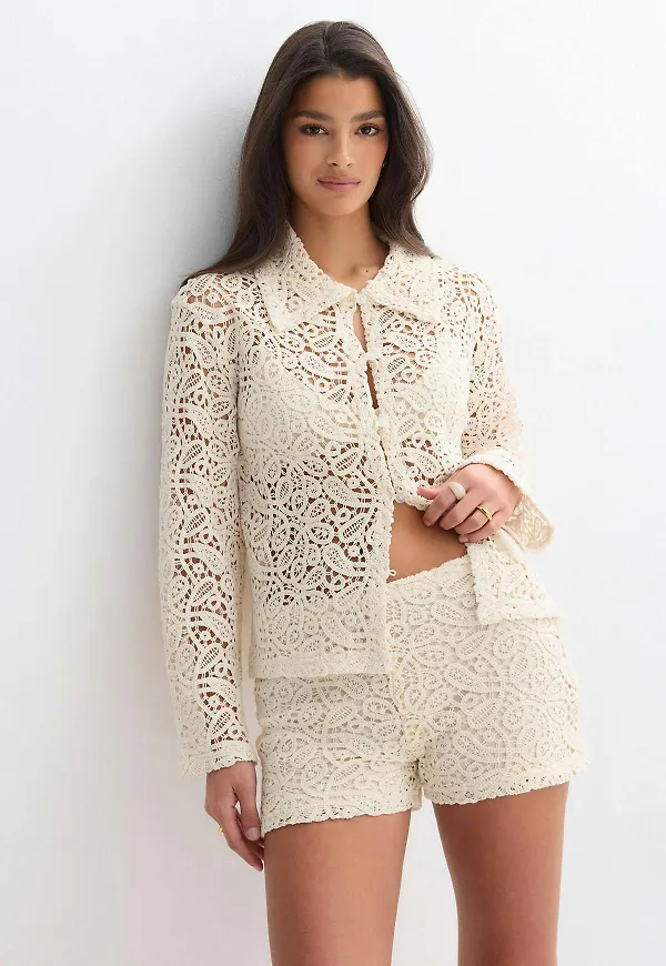 Gina Tricot - Knitted crochet shorts - shorts - Vit - XS - Dam
